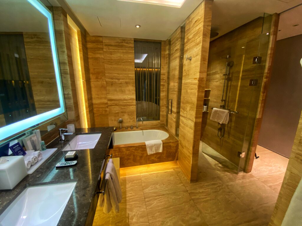 Bath tub in room in Conrad Seoul