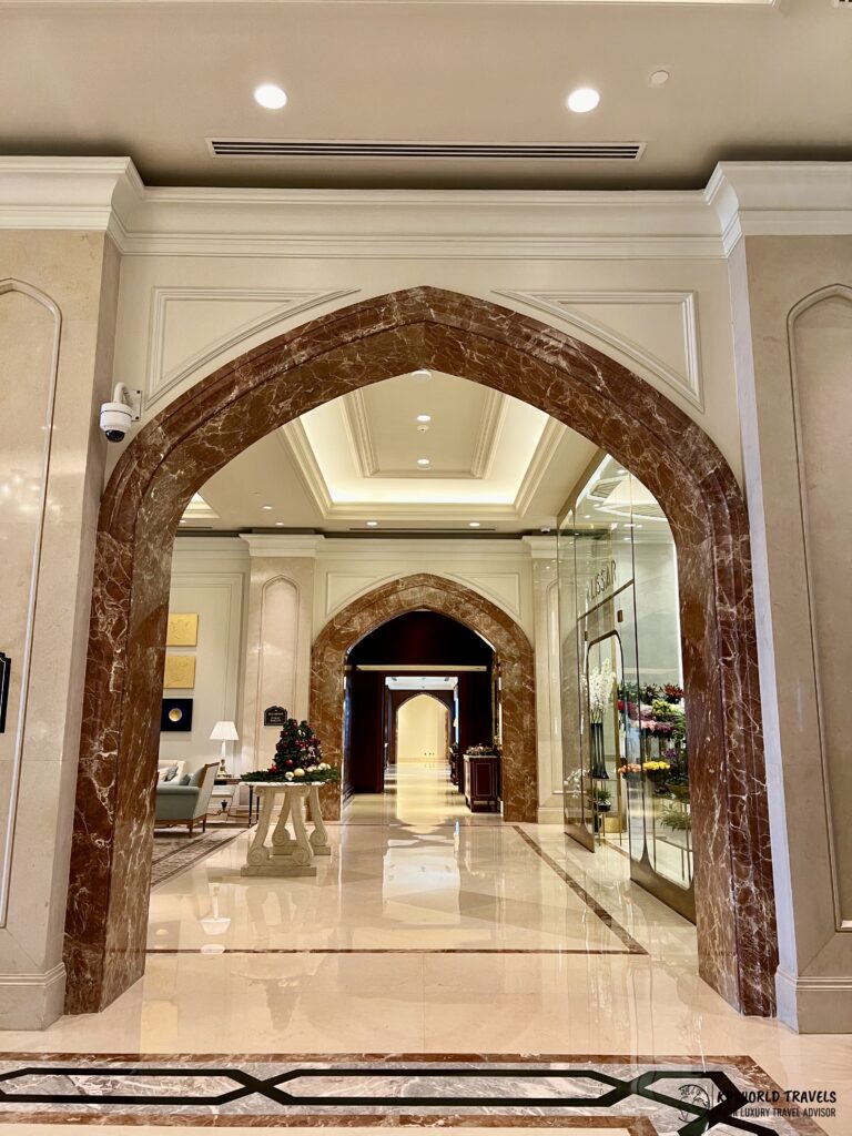 Four Seasons Doha - Lobby