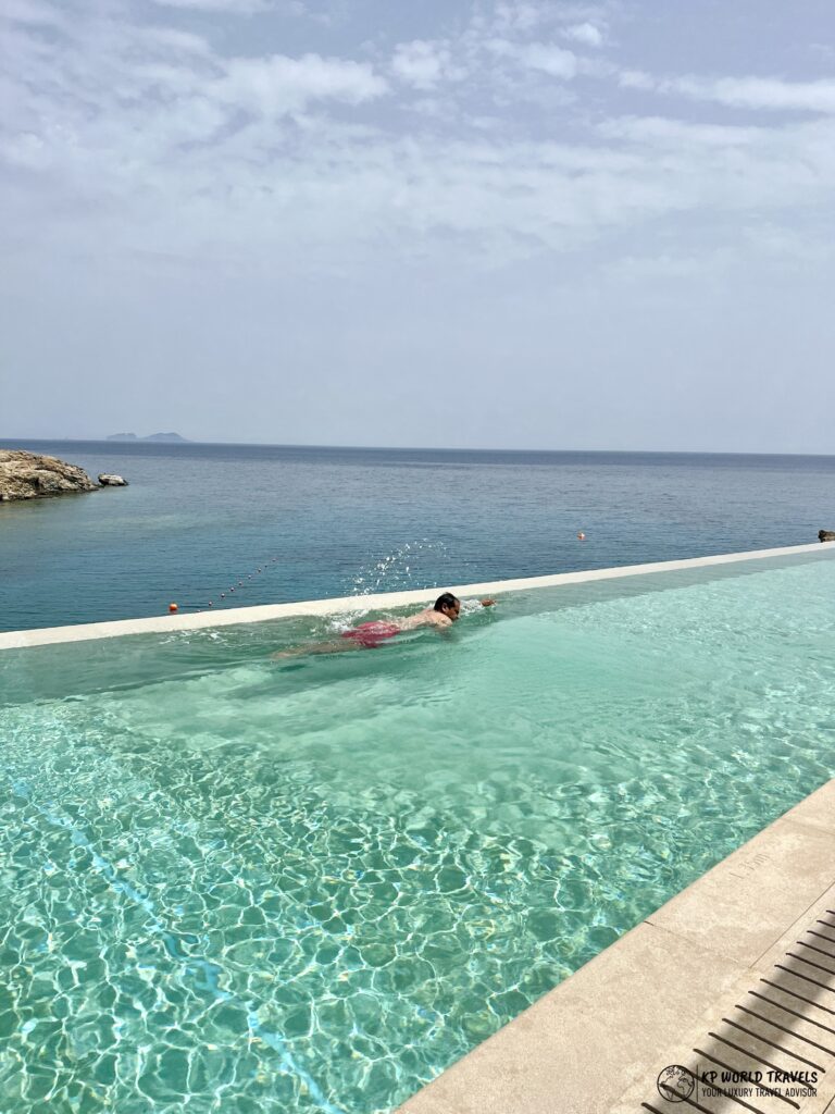 Cali Mykonos Infinity Pool