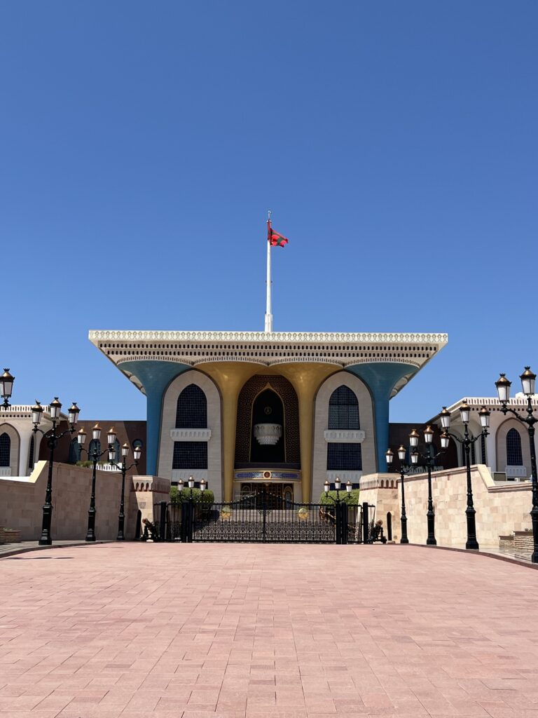 things to do in muscat - royal palace