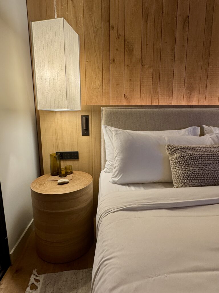 1 hotel copenhagen city king bedroom