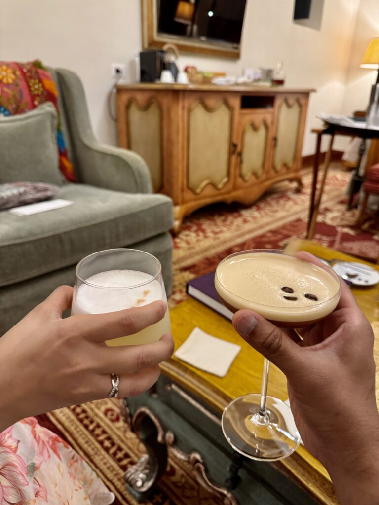 Palacio Nazarenas - In Room Cocktails